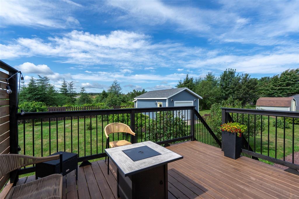 21-23 BISHOP'S ROAD, BAY ROBERTS, Newfoundland, Canada A0A 1G0, ,3 BathroomsBathrooms,Residential,For Sale,BISHOP'S ROAD,6580