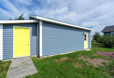 21-23 BISHOP'S ROAD, BAY ROBERTS, Newfoundland, Canada A0A 1G0, ,3 BathroomsBathrooms,Residential,For Sale,BISHOP'S ROAD,6580 21-23 BISHOP'S ROAD, BAY ROBERTS, Newfoundland, Canada A0A 1G0, ,3 BathroomsBathrooms,Residential,For Sale,BISHOP'S ROAD,6580