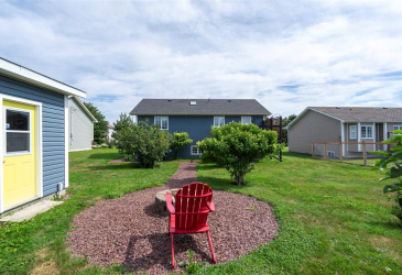 21-23 BISHOP'S ROAD, BAY ROBERTS, Newfoundland, Canada A0A 1G0, ,3 BathroomsBathrooms,Residential,For Sale,BISHOP'S ROAD,6580 21-23 BISHOP'S ROAD, BAY ROBERTS, Newfoundland, Canada A0A 1G0, ,3 BathroomsBathrooms,Residential,For Sale,BISHOP'S ROAD,6580