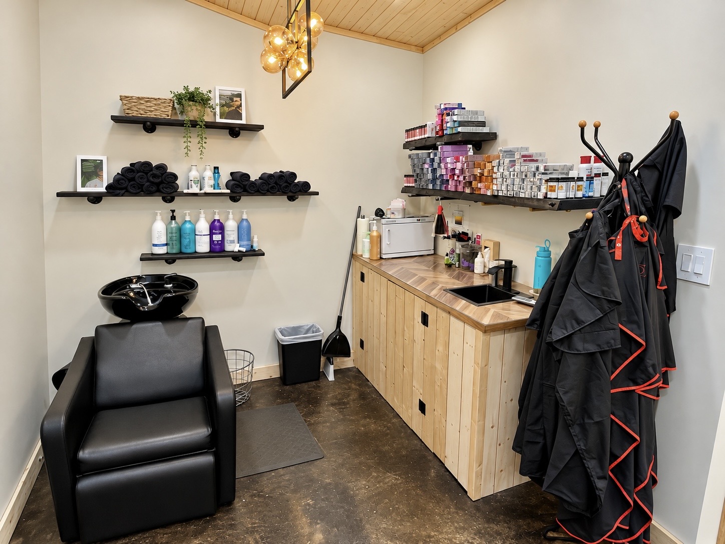 34 DISCOVERY ESTATES, GEORGES BROOK - MILTON, Newfoundland, Canada A5A 0J3, ,2 BathroomsBathrooms,Commercial,For Sale,DISCOVERY ESTATES,6583