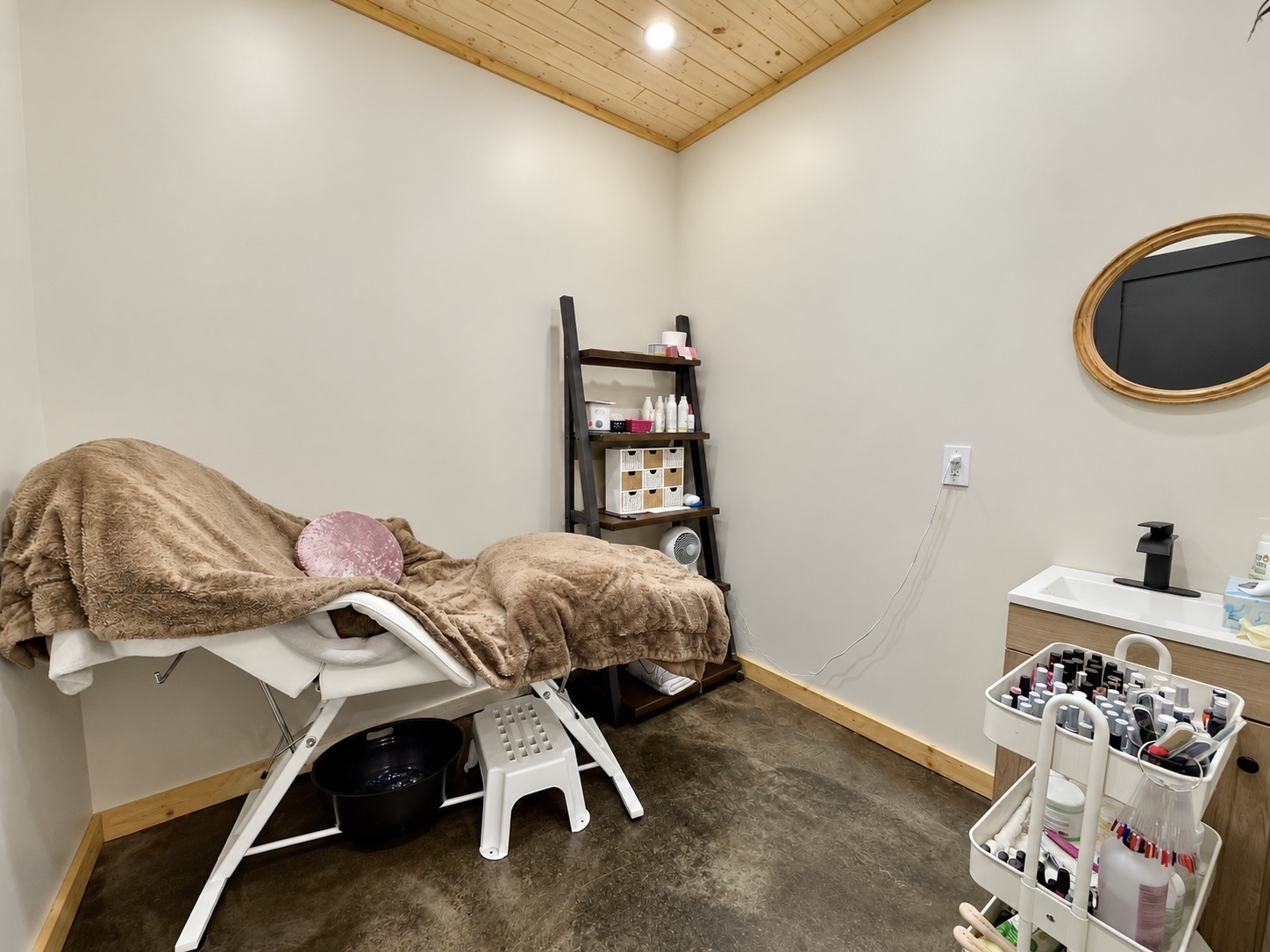 34 DISCOVERY ESTATES, GEORGES BROOK - MILTON, Newfoundland, Canada A5A 0J3, ,2 BathroomsBathrooms,Commercial,For Sale,DISCOVERY ESTATES,6583