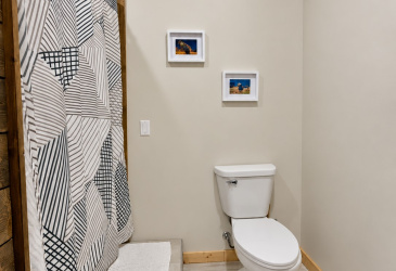 34 DISCOVERY ESTATES, GEORGES BROOK - MILTON, Newfoundland, Canada A5A 0J3, ,2 BathroomsBathrooms,Commercial,For Sale,DISCOVERY ESTATES,6583