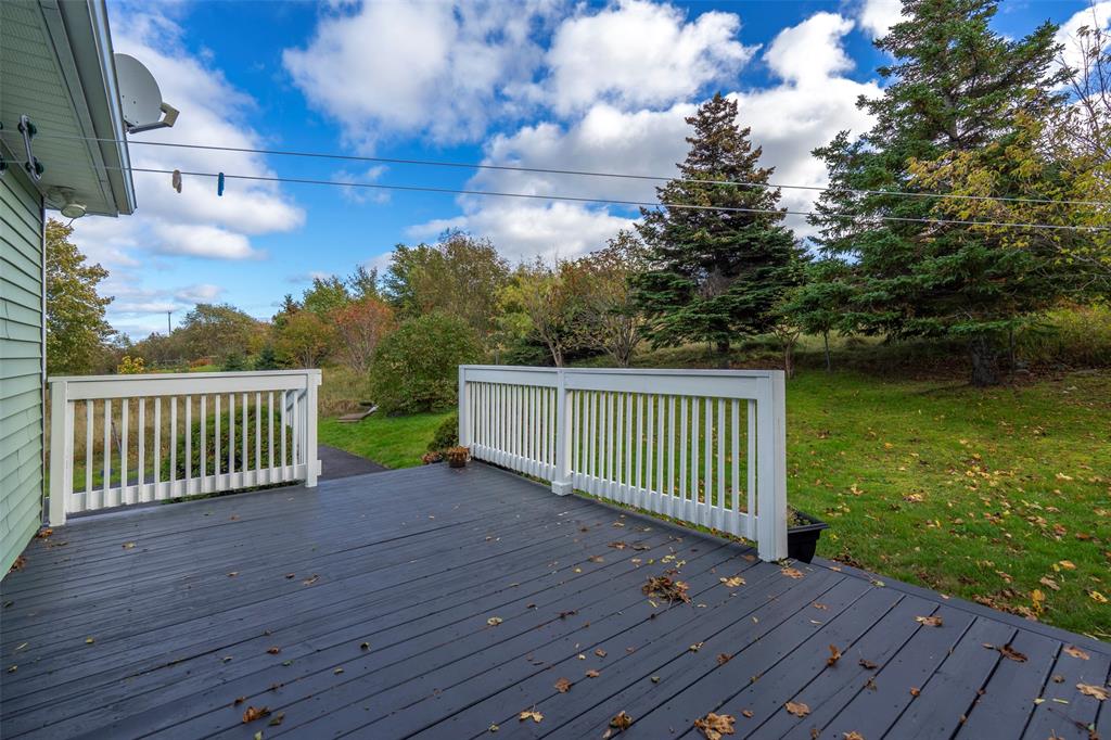 7 PONDSIDE, CARBONEAR, Newfoundland, Canada A1Y1C5, ,1 BathroomBathrooms,Residential,For Sale,PONDSIDE,6585