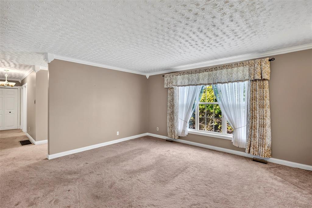 7 PONDSIDE, CARBONEAR, Newfoundland, Canada A1Y1C5, ,1 BathroomBathrooms,Residential,For Sale,PONDSIDE,6585