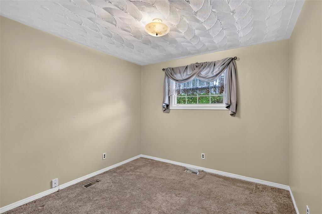 7 PONDSIDE, CARBONEAR, Newfoundland, Canada A1Y1C5, ,1 BathroomBathrooms,Residential,For Sale,PONDSIDE,6585