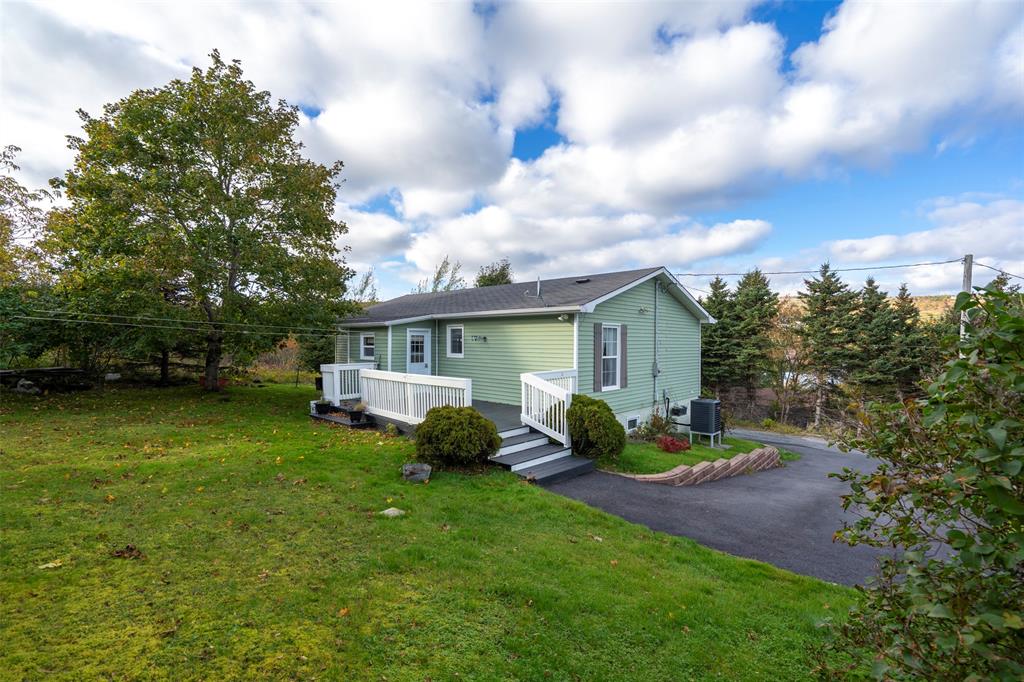 7 PONDSIDE, CARBONEAR, Newfoundland, Canada A1Y1C5, ,1 BathroomBathrooms,Residential,For Sale,PONDSIDE,6585