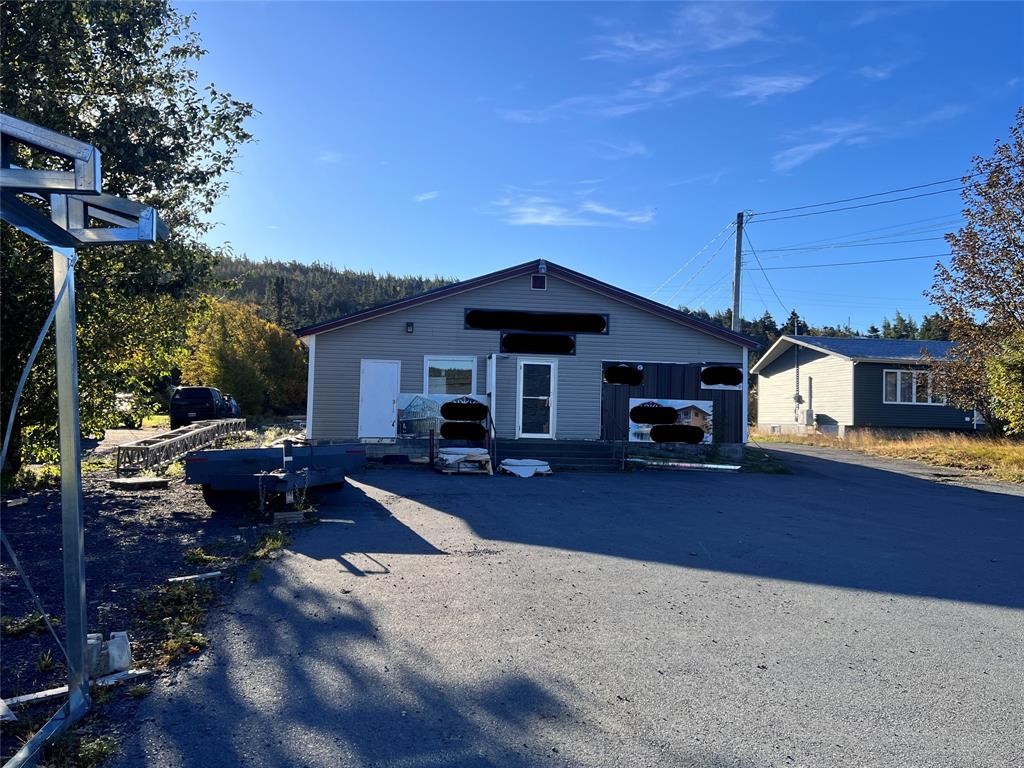 245 SHEARSTOWN ROAD, BAY ROBERTS, Newfoundland, Canada A0A3V0, ,0,Commercial,Sale Pending,SHEARSTOWN ROAD,6587