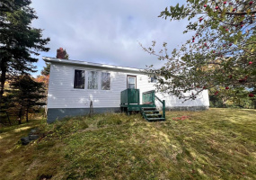 9 FRENCHS ROAD, BAY ROBERTS, Newfoundland, Canada A0A1G0, ,1 BathroomBathrooms,Residential,For Sale,FRENCHS ROAD,6592